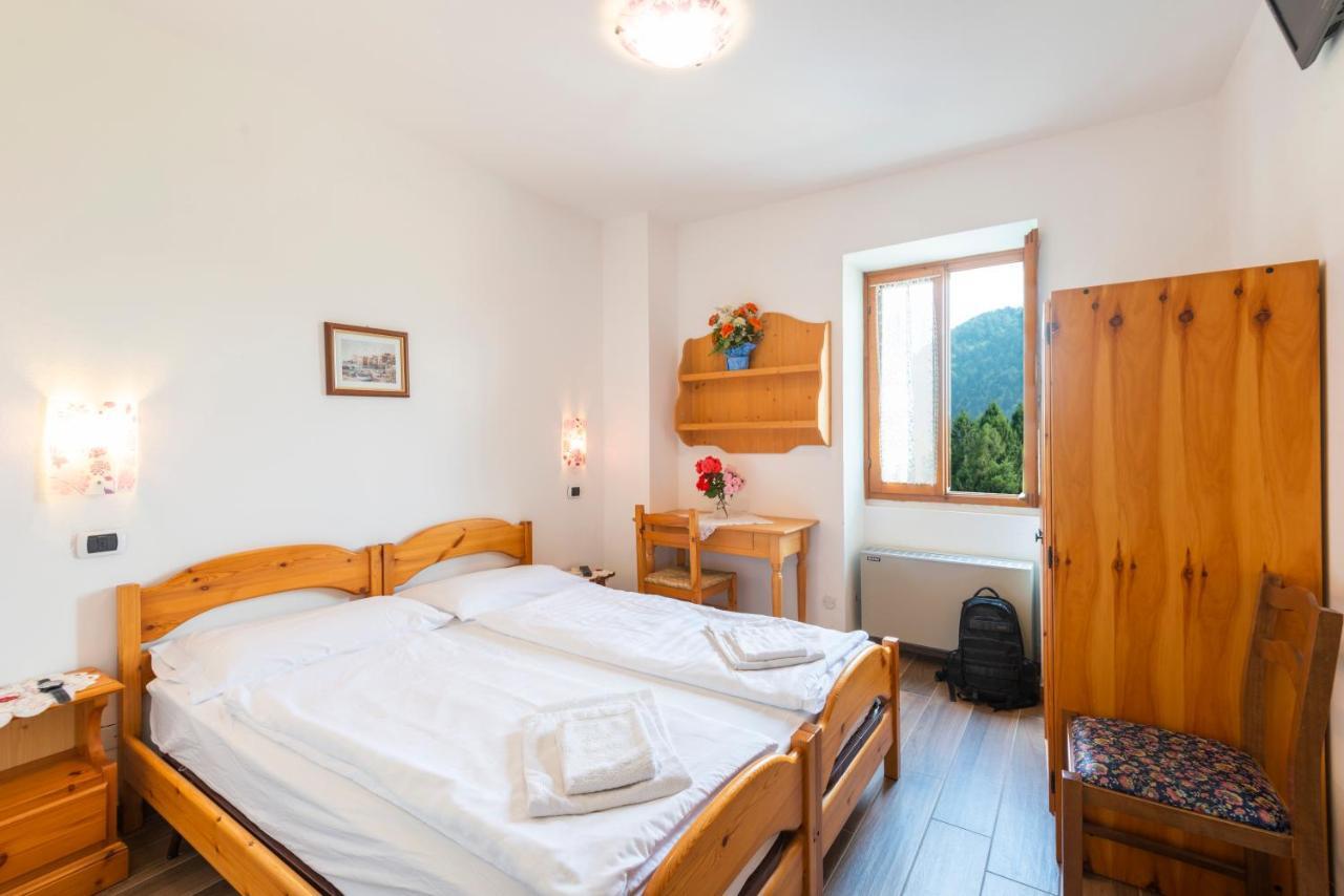 Rifugio Monte Baldo Hotel Avio Kültér fotó